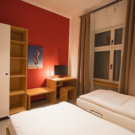 Schillinger-Berlin - dance, sleep, repeat! Aparthotel Kamer foto