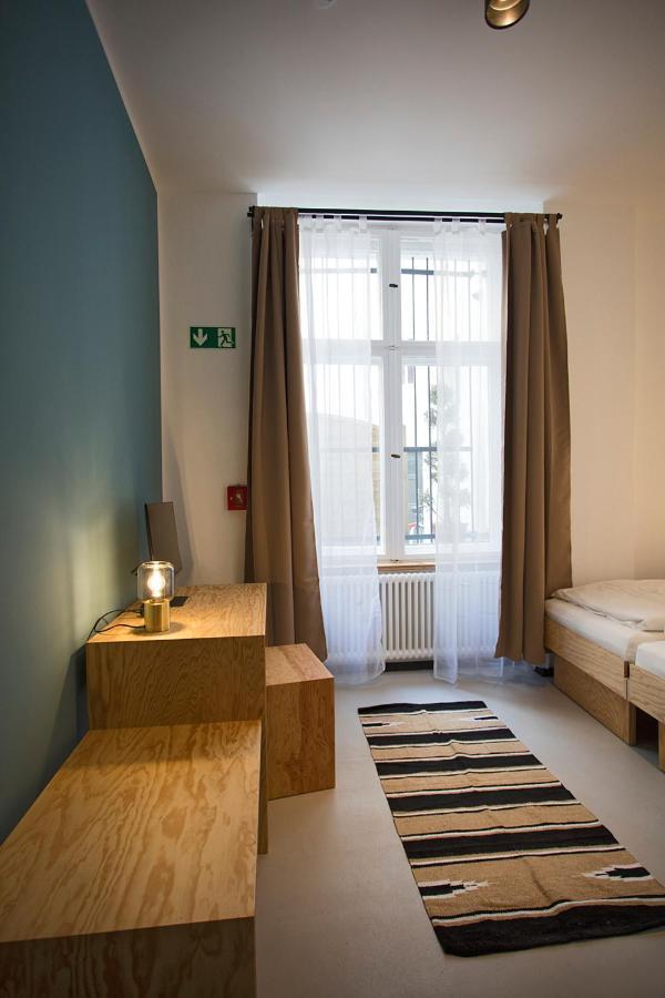 Schillinger-Berlin - dance, sleep, repeat! Aparthotel Buitenkant foto